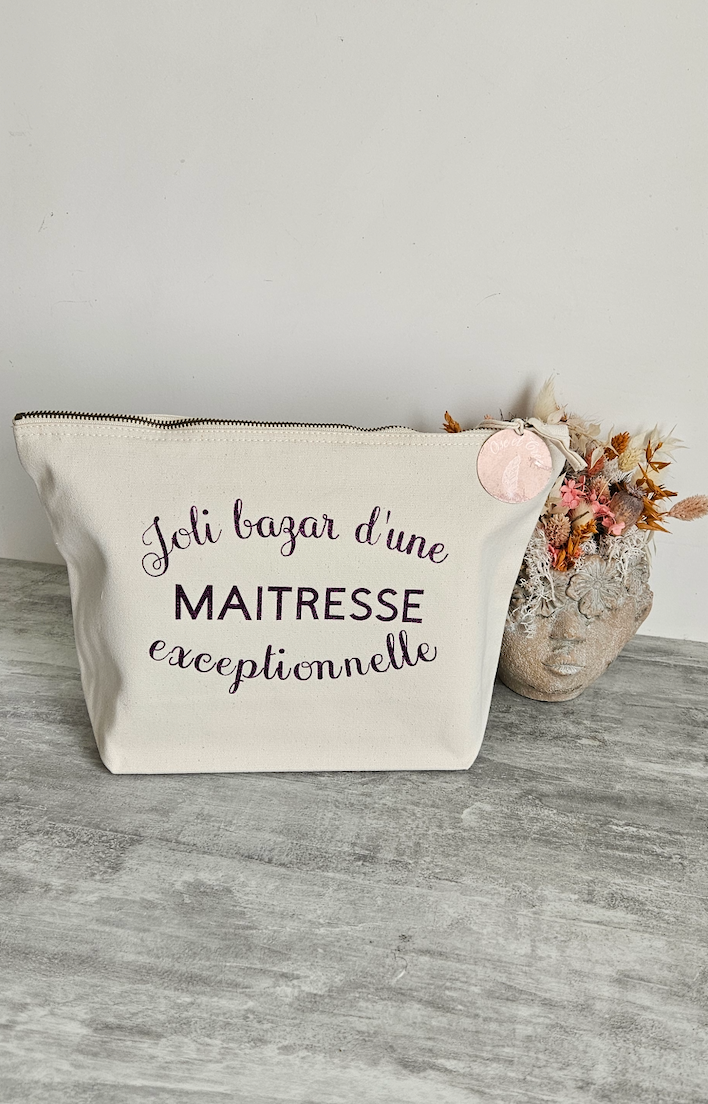 Pochette " Joli bazar d'une ... exceptionnelle "